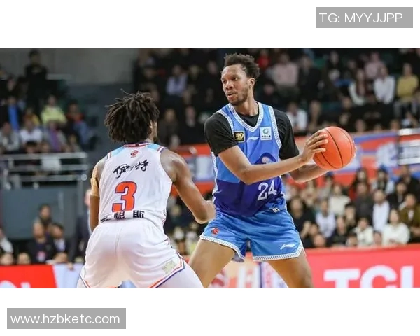 新疆男篮豪掷重金引进41+9猛男 连续三年购弱旅尖兵